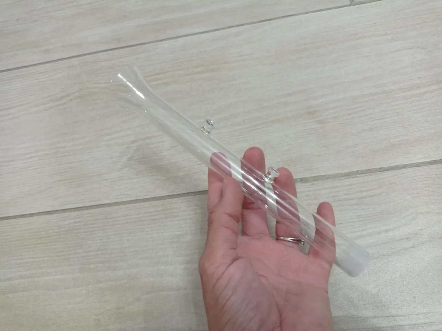 Pawfly tubo alimentazione pesci vetro 20 cm con ciotola