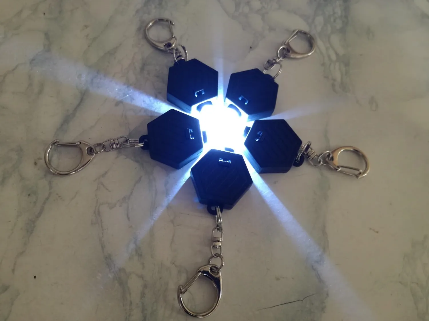 Pawfly torcia LED portachiavi 12 lumen colorata 5 pezzi